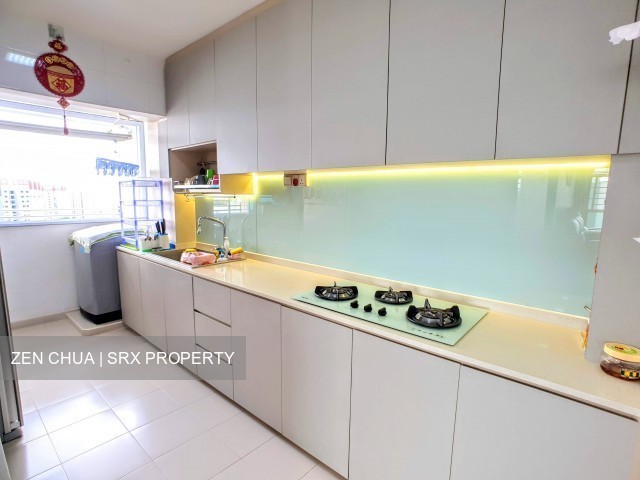 Rivervale Crescent thumbnail photo